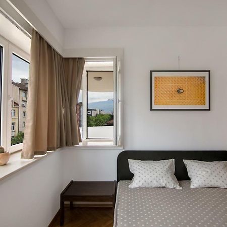 Design Apartment In Sofia Top City Center Exteriér fotografie